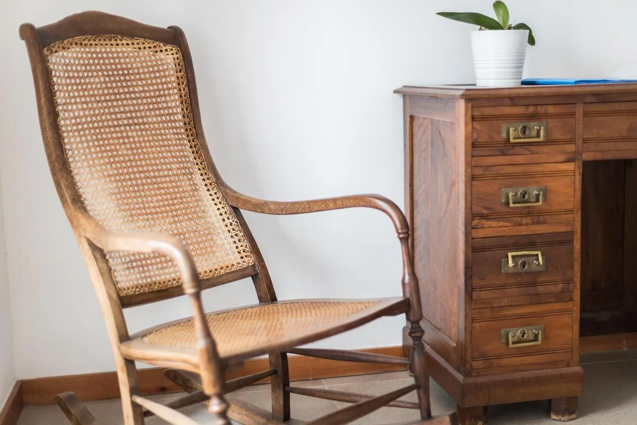 Alfama Design Villa contacts